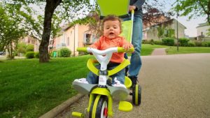 l’évolutivité d’un tricycle bébé évolutif